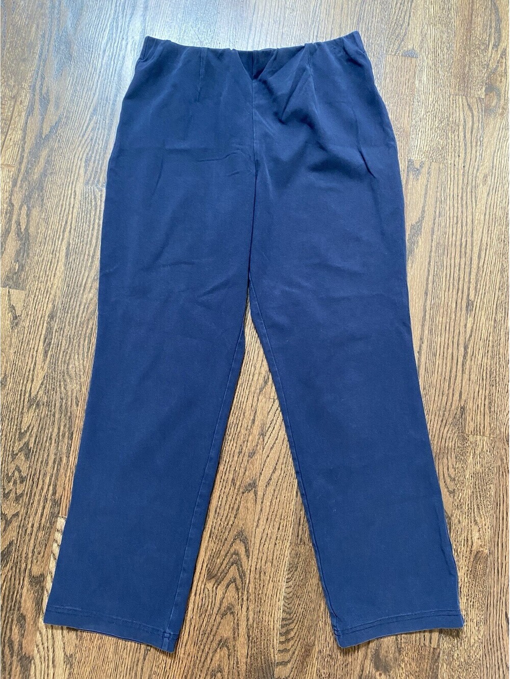 L.L. Bean Women's Navy Joggers M petite
